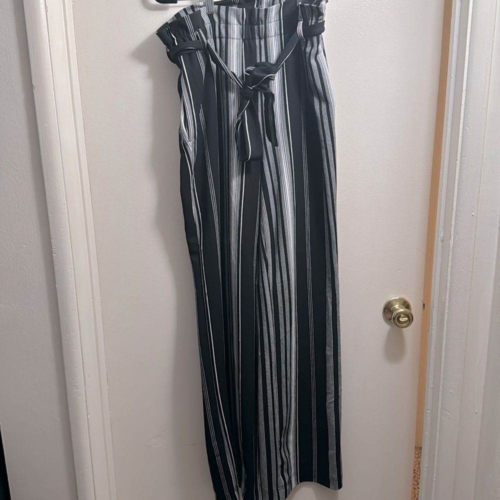 BBJ Los Angeles flowy wide leg striped pant